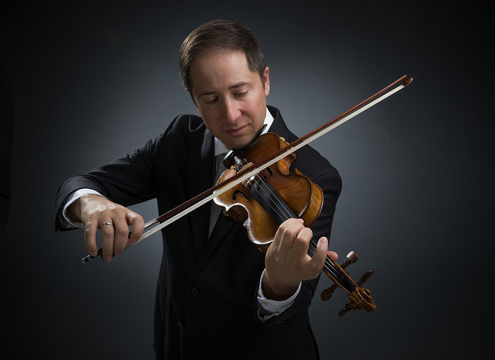 CY Hong, Violin